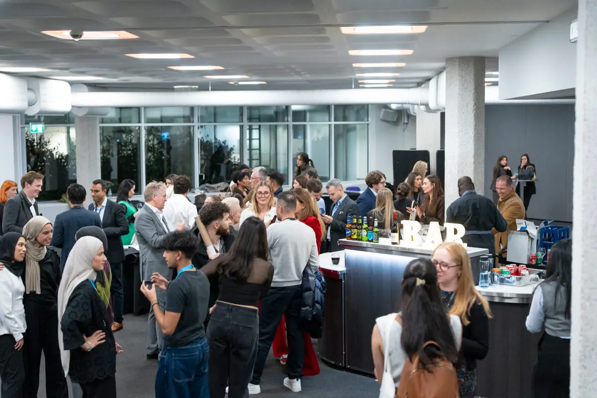 Networking opportunity at the bar area during Interface Expo.